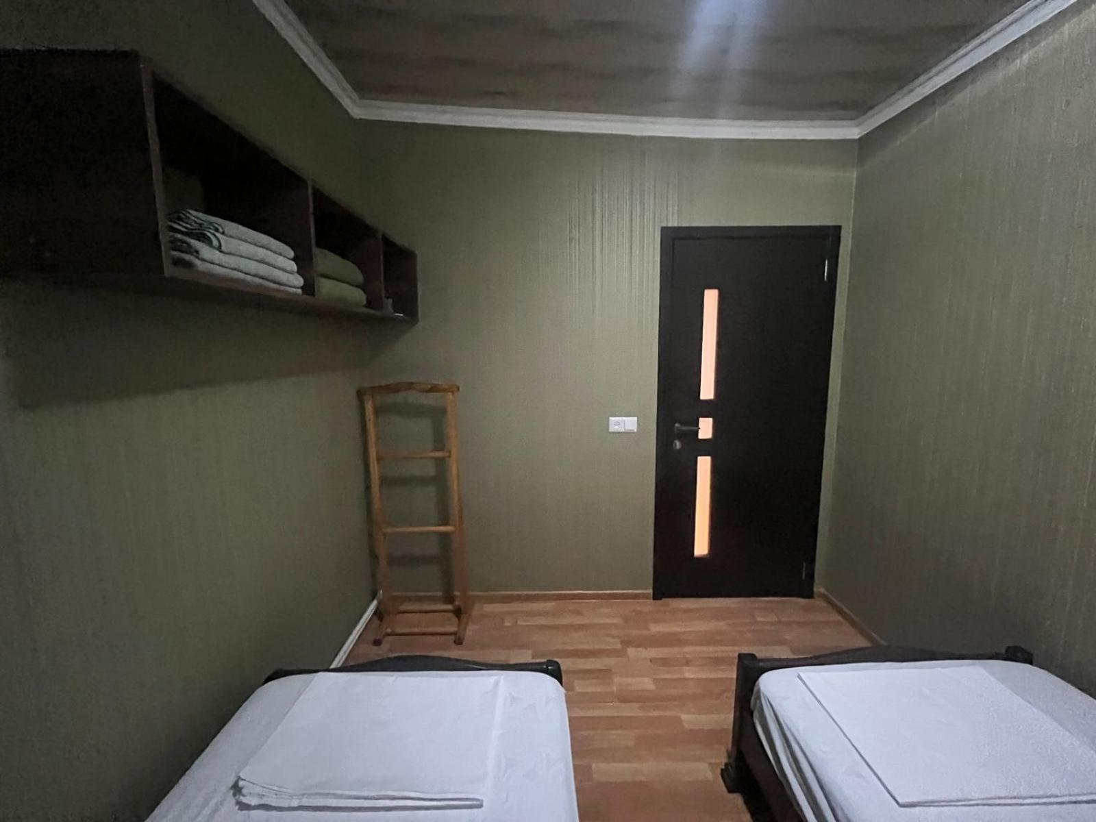 Nano Guest House Tbilisi Esterno foto